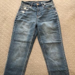 American Eagle Stretch Mom Jean